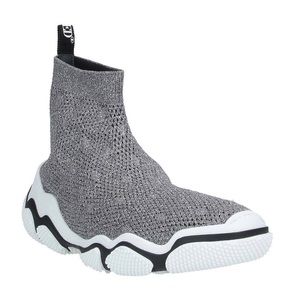 Red Valentino Sneakers New